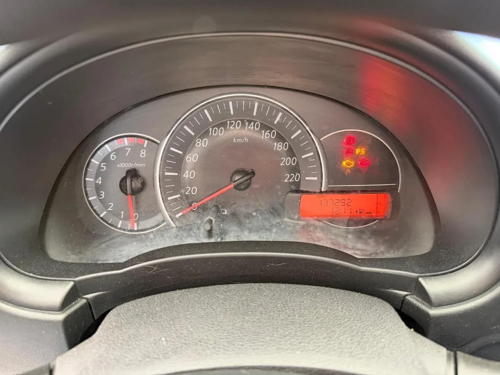 Foto 1 de Nissan March 1.0 12v Flex S 2015