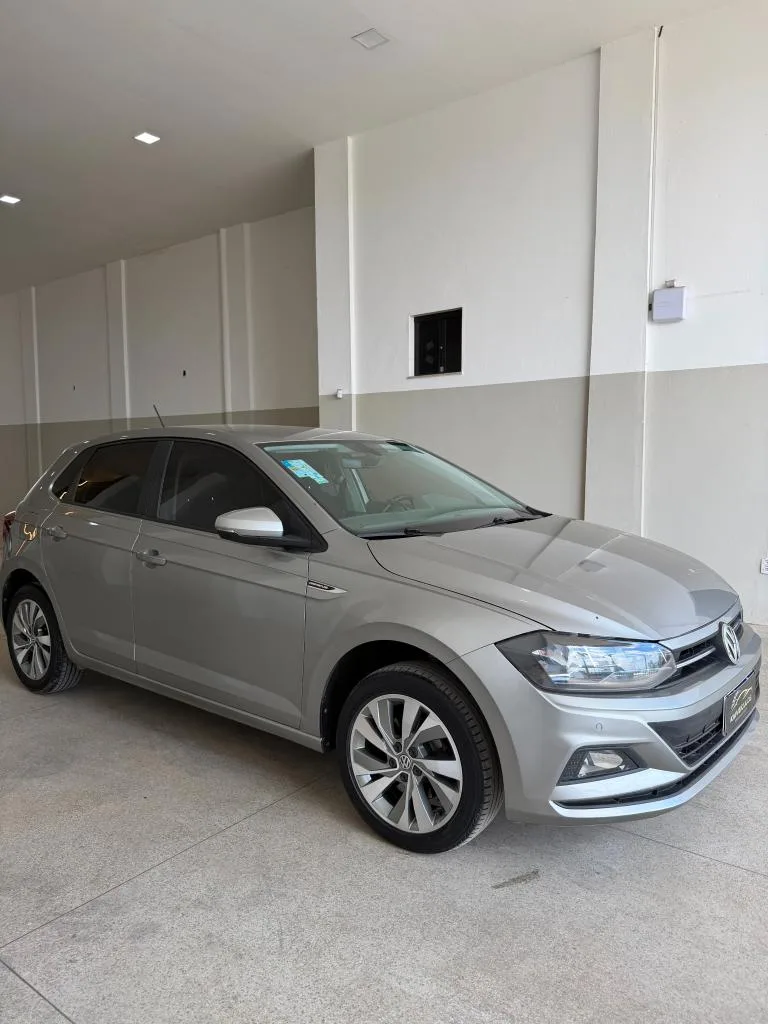 Foto 1 de Volkswagen Polo 1.0 200 TSI Comfortline Automático