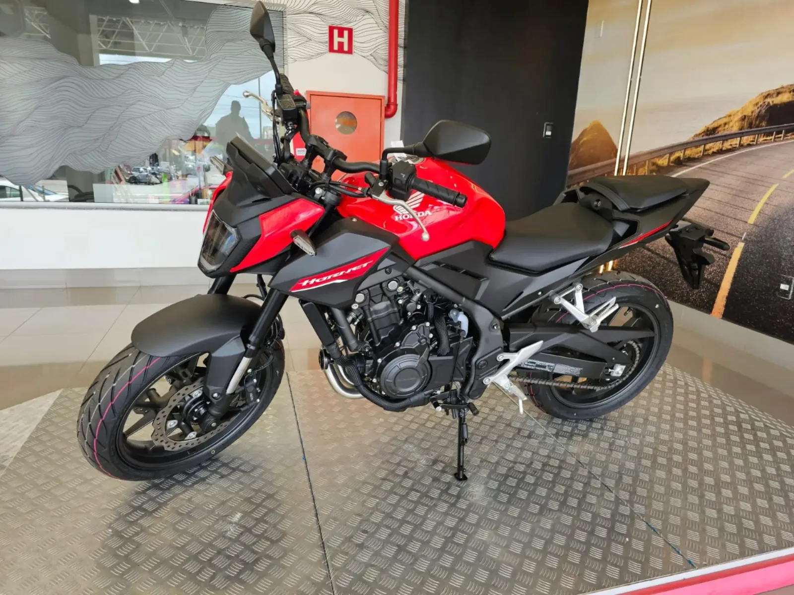 Foto 1 de Honda CB 500 Hornet 2026 0km
