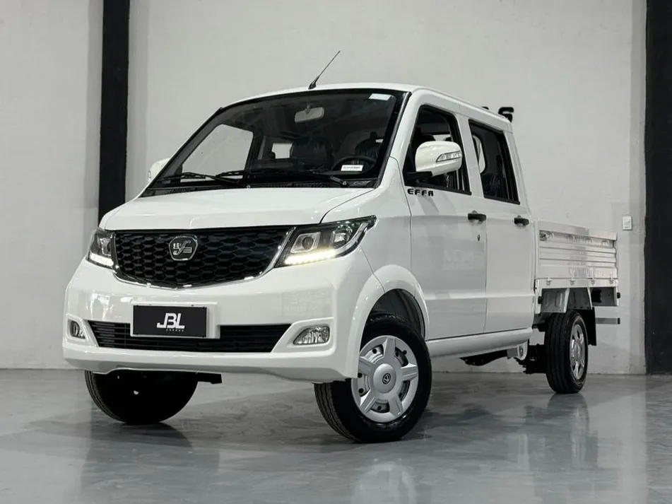 Foto 1 de Effa V22 Pick-Up 1.5 Cd 4P 2026/2027