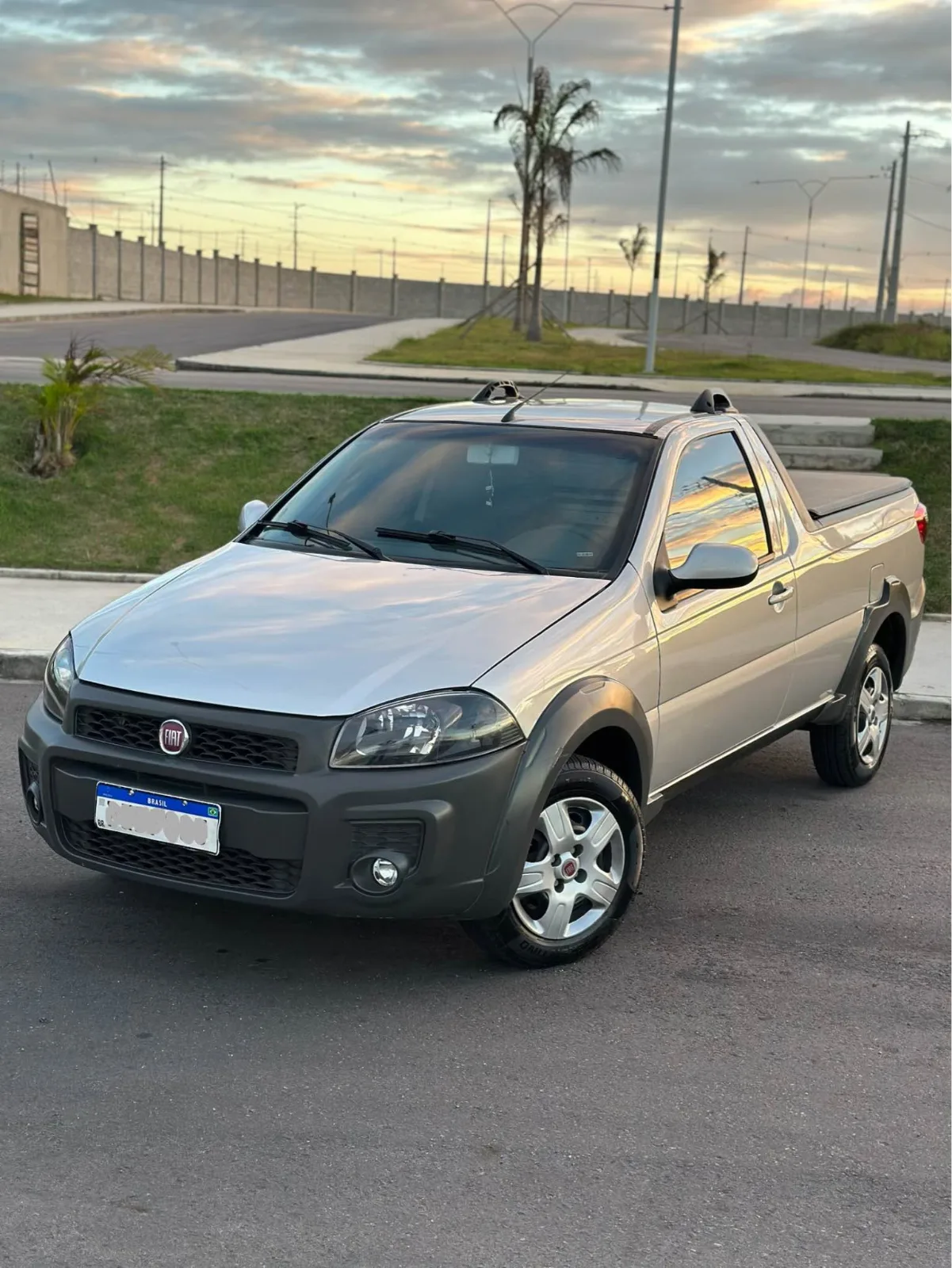 Foto do anúncio Fiat Strada 2015 à venda