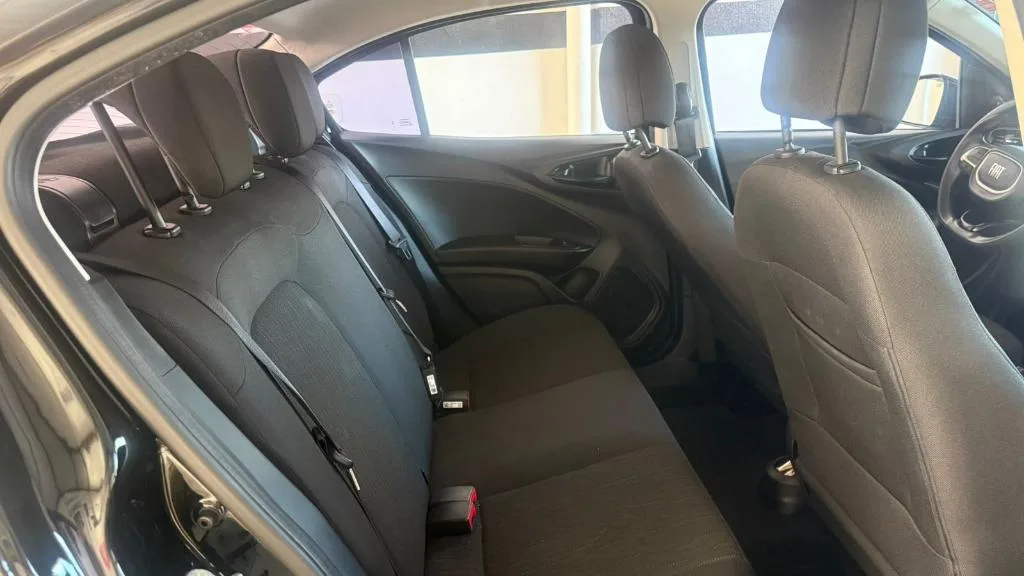 Foto 1 de Fiat Cronos Drive 1.3 Flex 2023 à venda