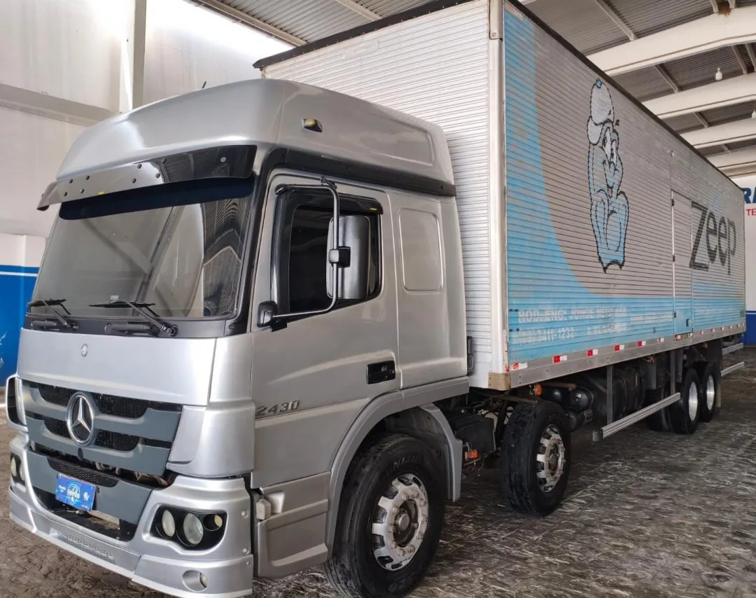 Foto 1 de Caminhão Mercedes-Benz Atego 2430 2014