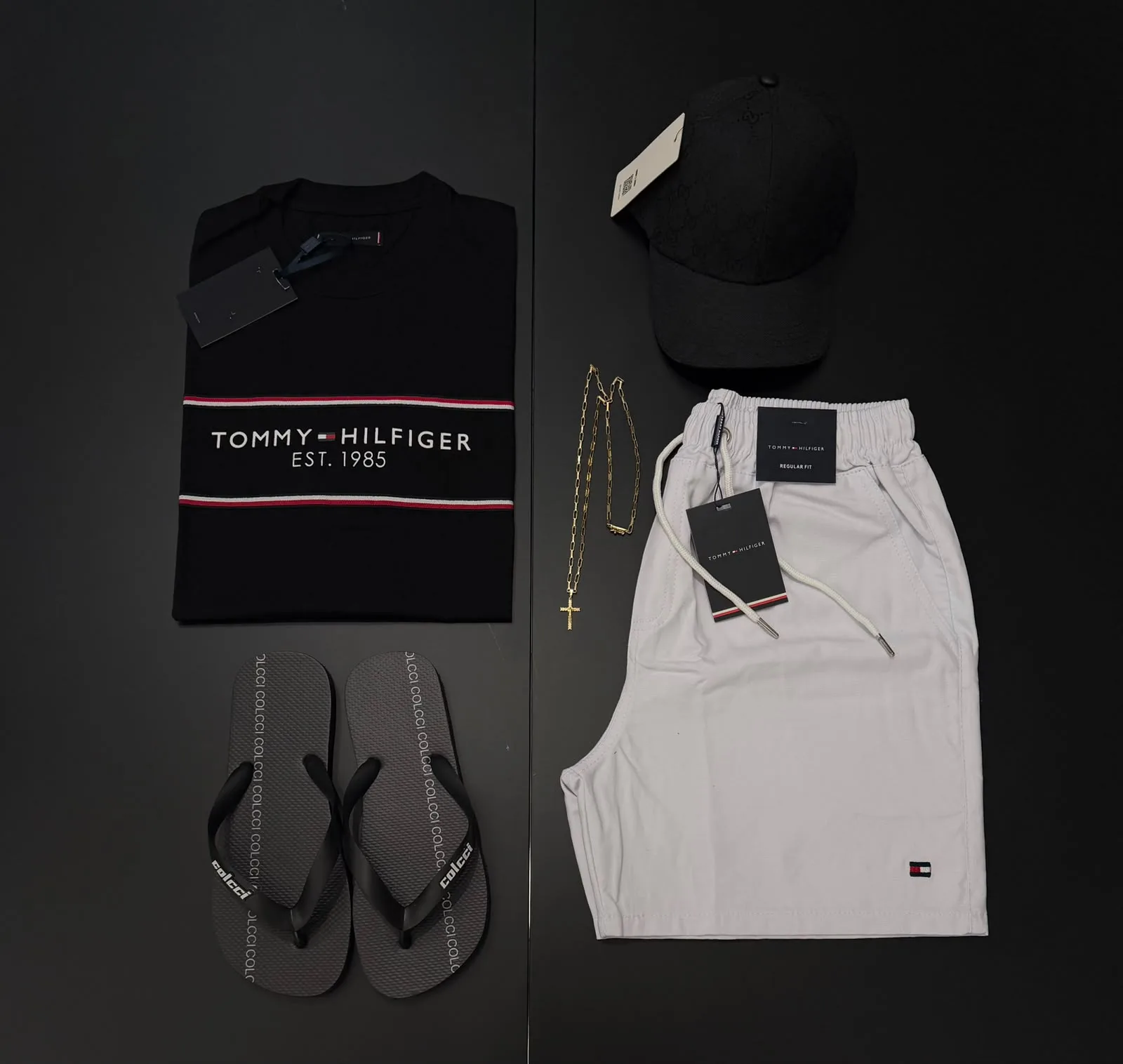 Foto 1 de Roupas e Vestuários Masculinos