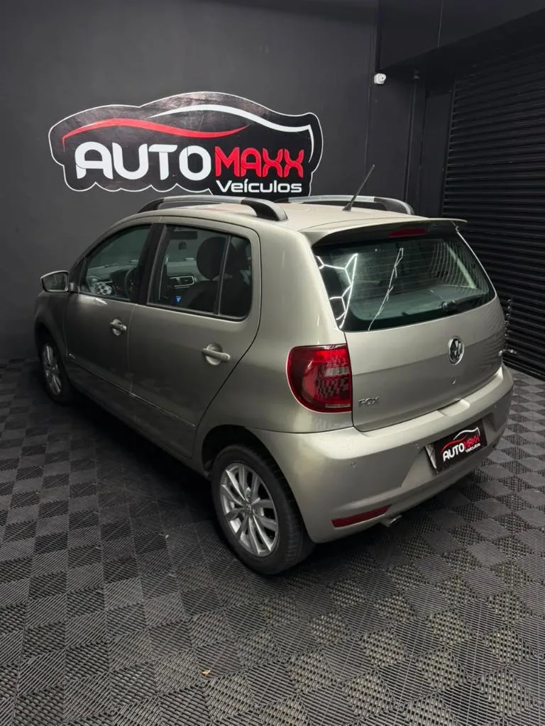 Foto 1 de Volkswagen Fox 1.6 Vht Prime I-motion 2013