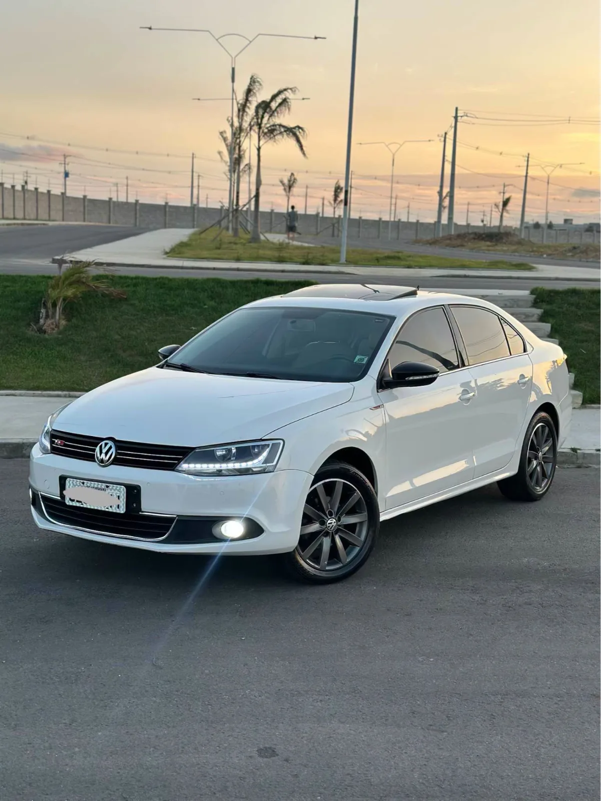 Foto do anúncio Volkswagen Jetta Comfortline 2.0 2012 à venda