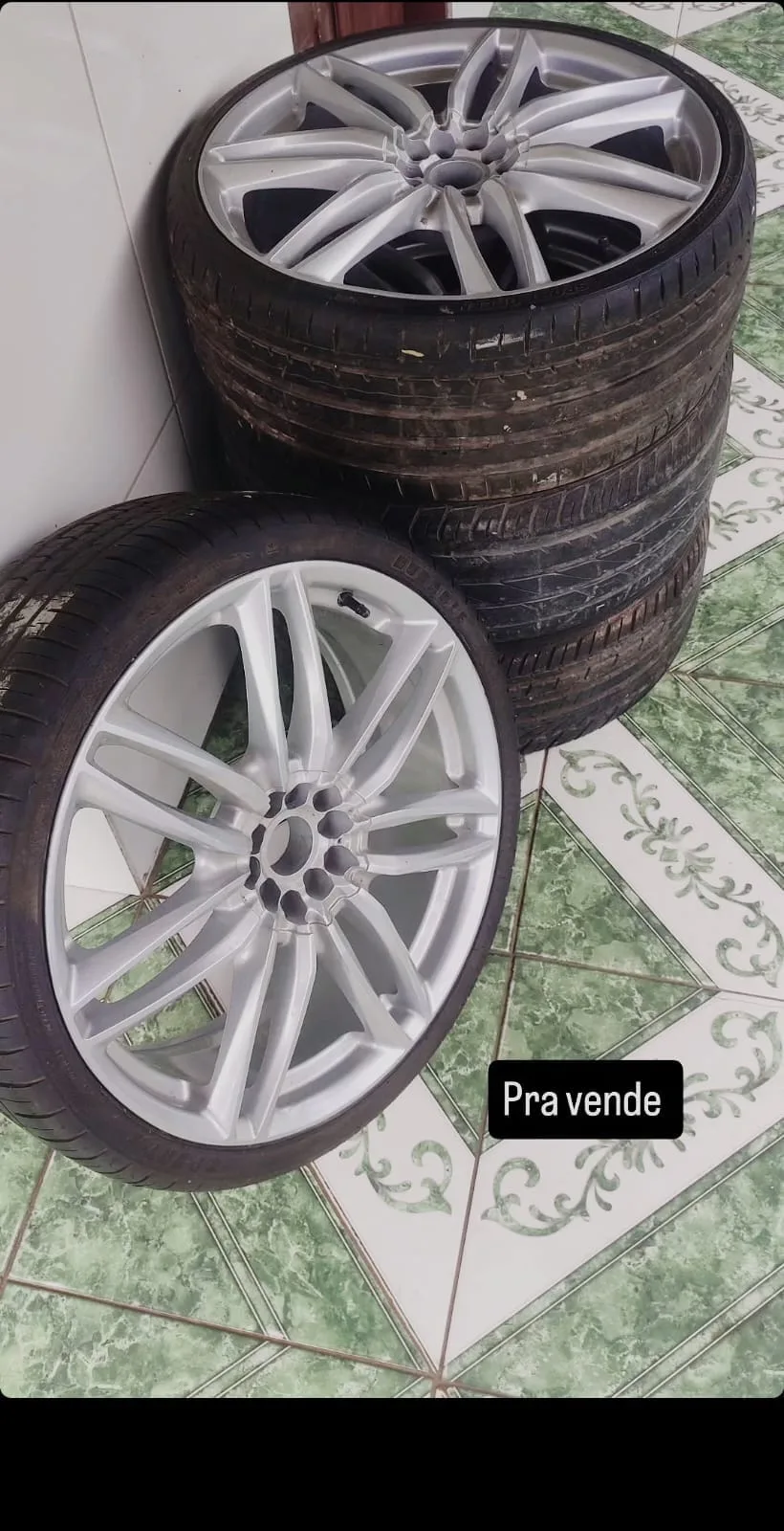 Foto 1 de Rodas aro 20 Audi ST4000 com pneus