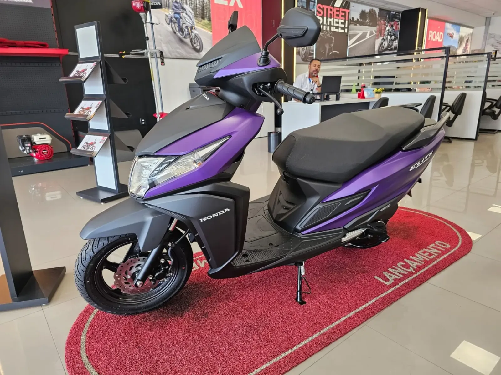 Foto 1 de Honda Elite 125i 0km à venda